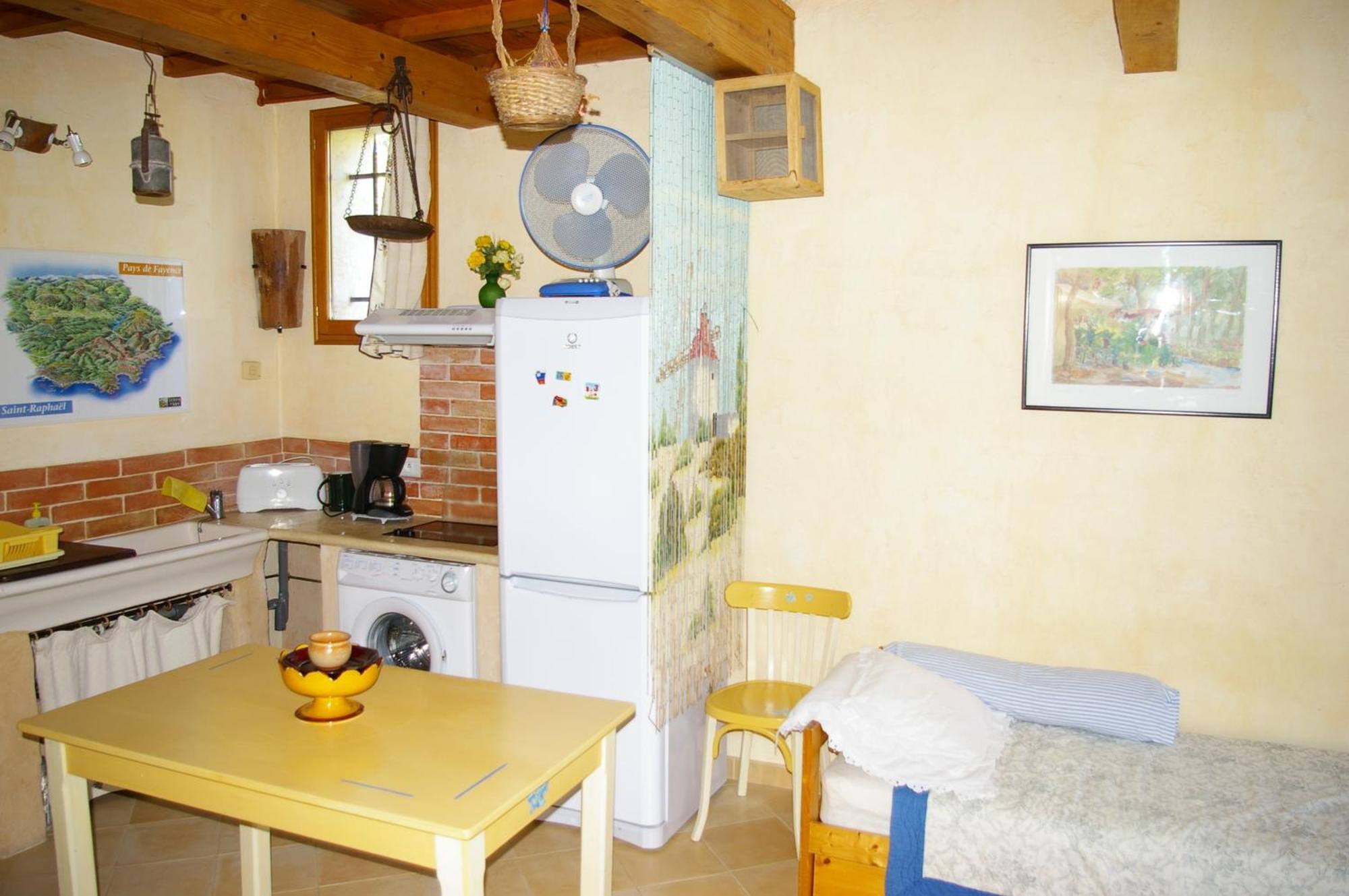 Gite La Paillote Montauroux Exterior foto