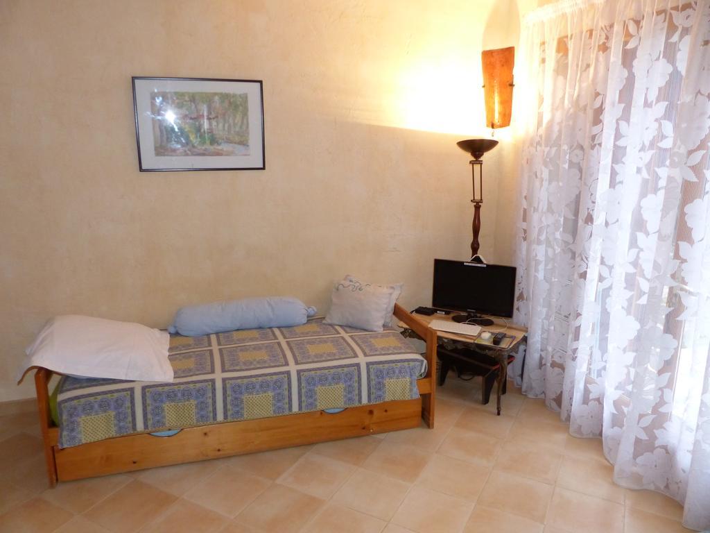 Gite La Paillote Montauroux Cameră foto